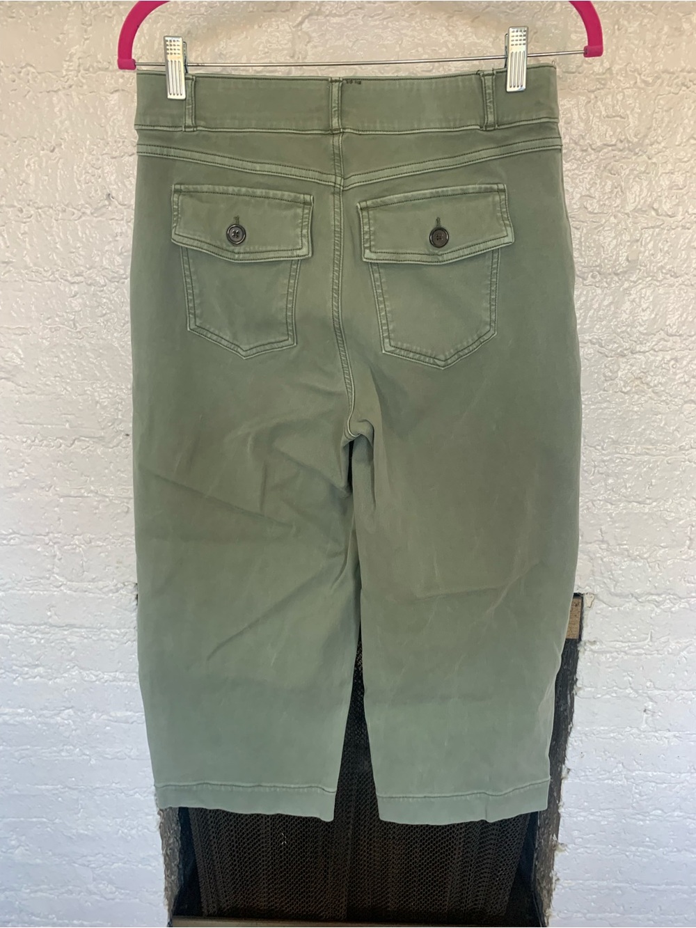 SPANX Women’s Stretch Twill Wide Leg Crop Pant- Olive Green - Picture 4 of 7